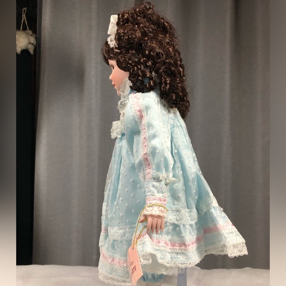 Porcelain Morgan Brittany Porcelain Doll - Picture 10 of 14